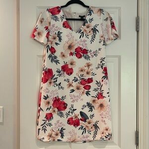 Ann Taylor - White floral dress - Petite XS